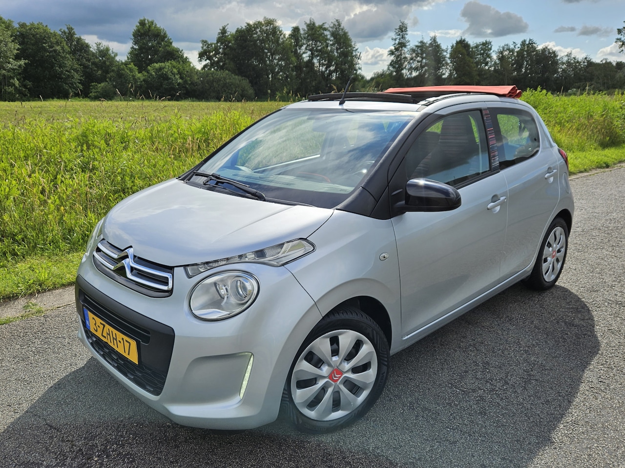 Citroën C1 - 1.2 PureTech Airscape Shine 1.2 PureTech Airscape Shine - AutoWereld.nl