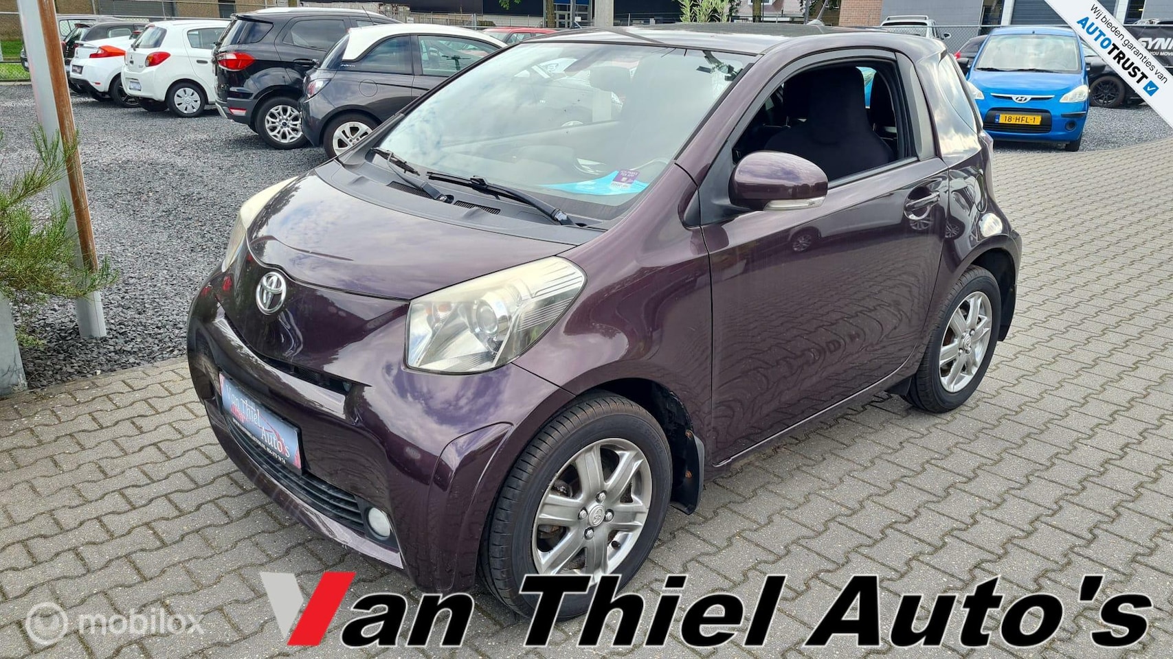 Toyota iQ - 1.0 VVTi Aspiration clima /keyles go - AutoWereld.nl