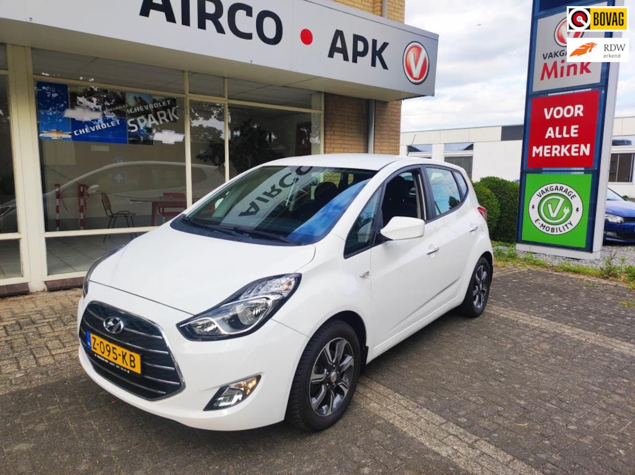 Hyundai ix20 - 1.4i Go! 1.4i Go! - AutoWereld.nl