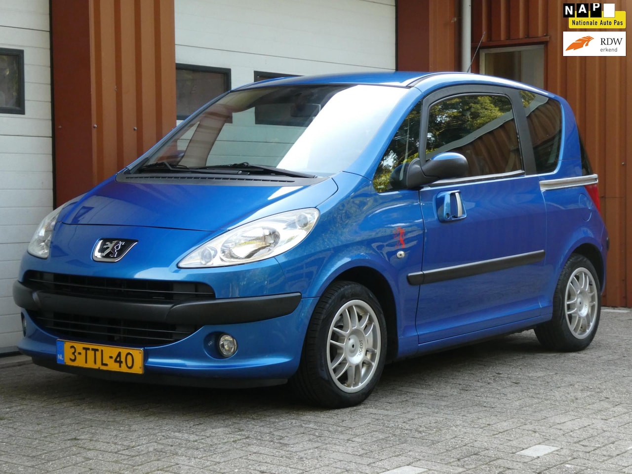 Peugeot 1007 - 1.4-16V ,Airco, Hoge instap inruil moglijk - AutoWereld.nl