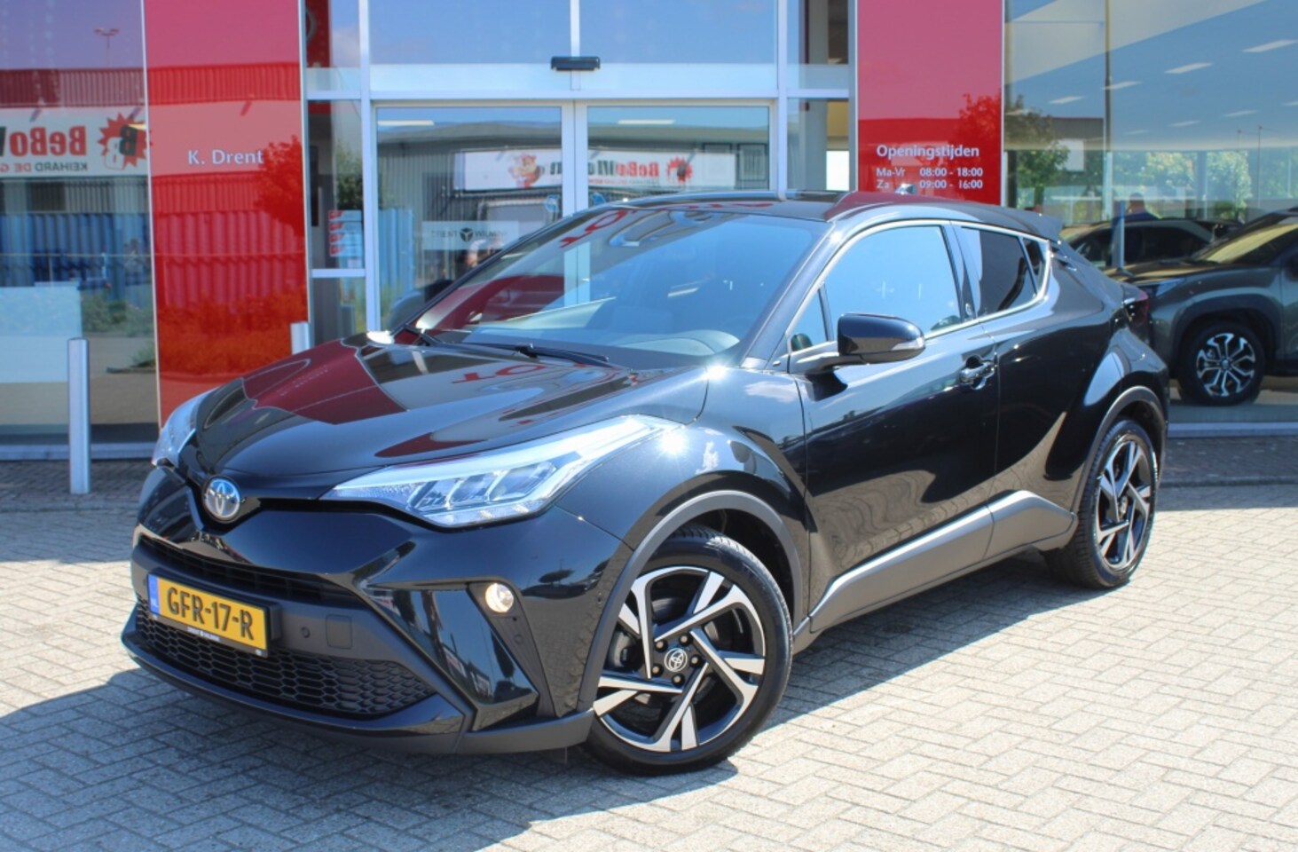 Toyota C-HR - 1.8 Hybrid Style | Sensoren v/a | Stoel- & Stuurverwarming | And - AutoWereld.nl