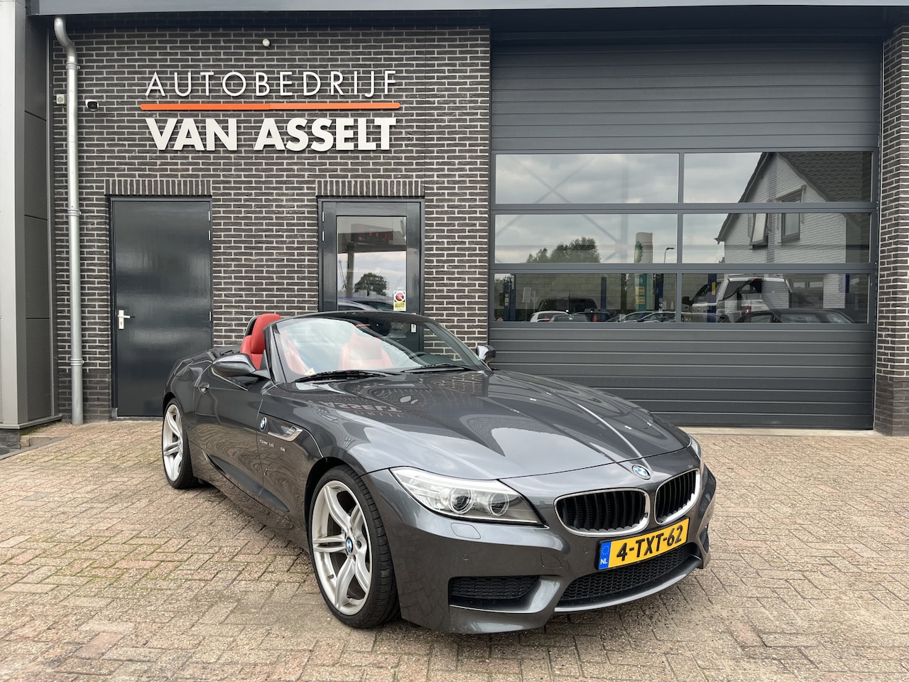 BMW Z4 Roadster - sDrive18i M-Sport Limited Series Leer , Navi , Xenon - AutoWereld.nl