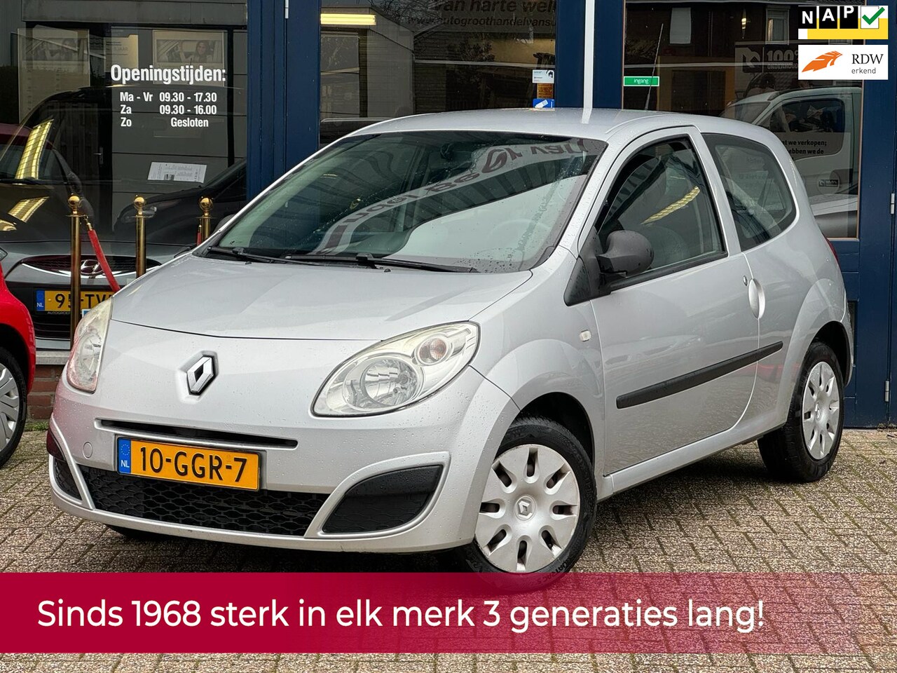 Renault Twingo - 1.2 Authentique! Airco l Elek pakket l Centraal afstand l NL AUTO NAP! Boekjes aanwezig l - AutoWereld.nl