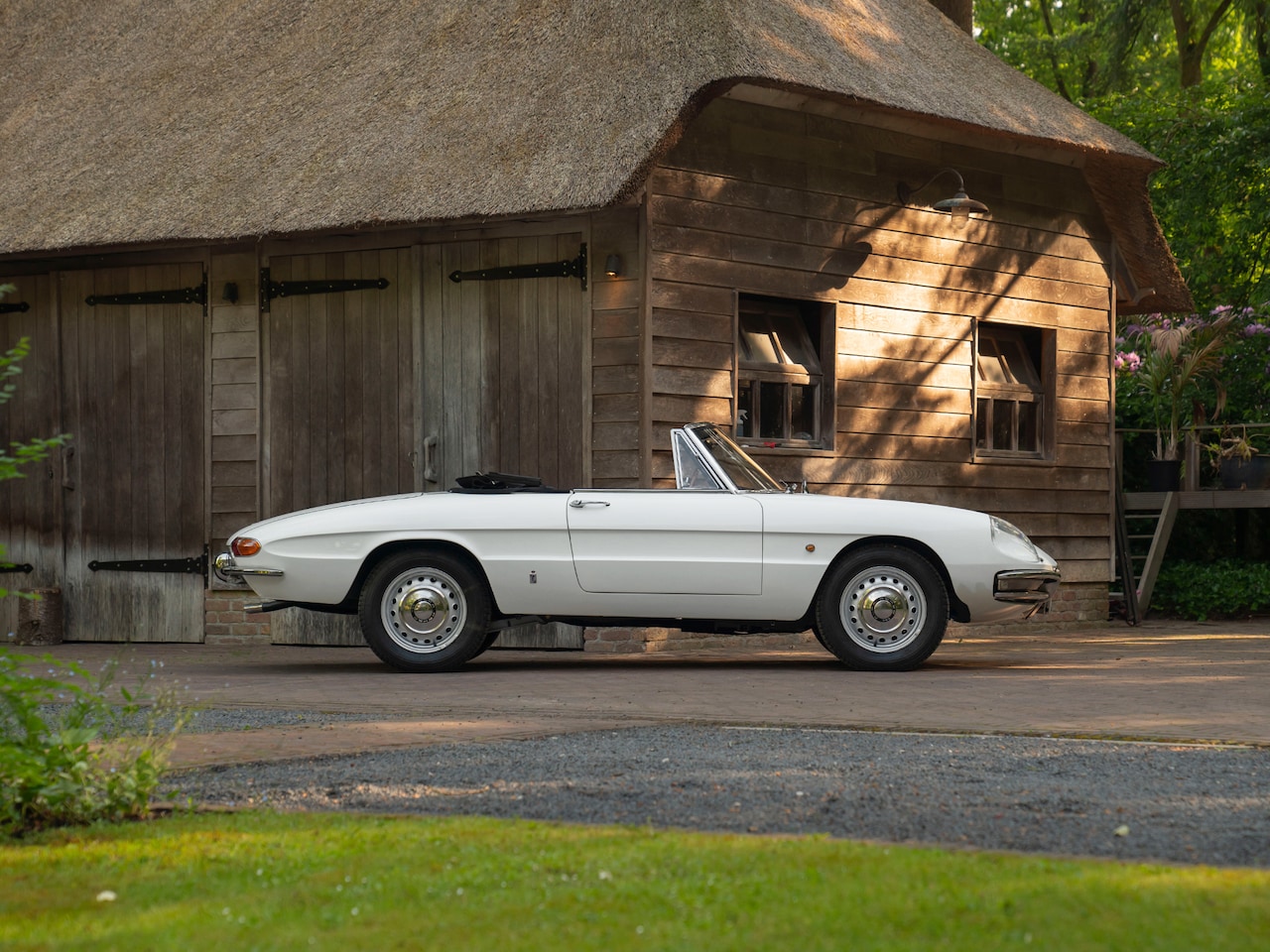 Alfa Romeo Spider - Duetto 1600 | 1st series | Production nr. 98 - AutoWereld.nl