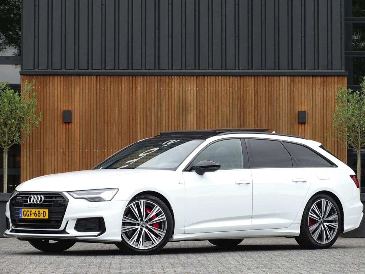 Audi A6 Avant - 55 TFSI e q. Comp. - AutoWereld.nl