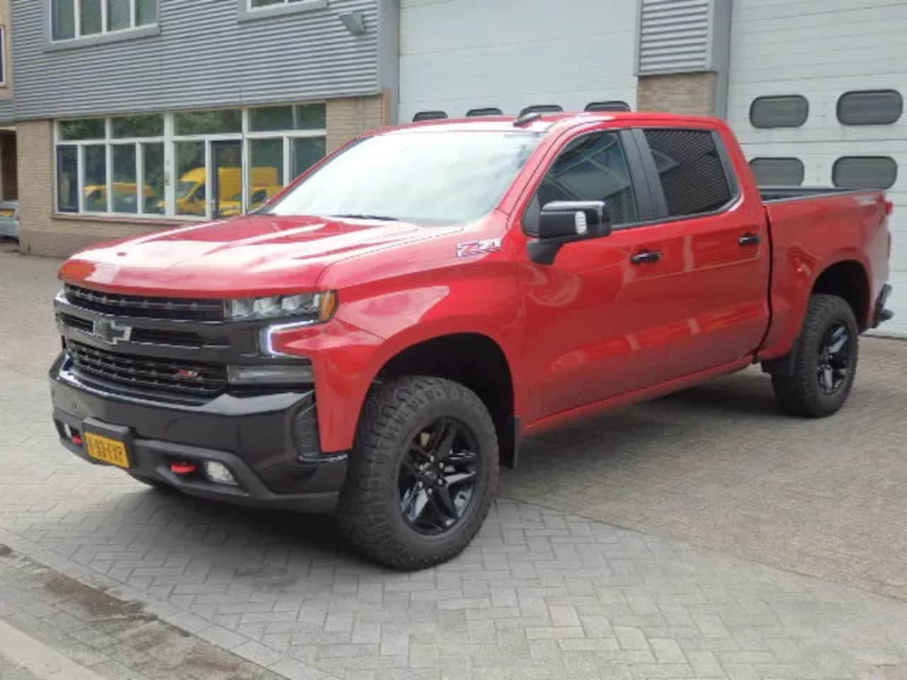 Chevrolet Silverado - 5.3 V8 Z71 TRAIL BOSS LPG AIRCO NAVI OPEN DAK CAMERA TREKHAAK - AutoWereld.nl