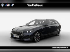 BMW i5 Touring - eDrive40 M Sport Edition 84 kWh | Stuurwielrand verwarmd | Travel en Comfort System