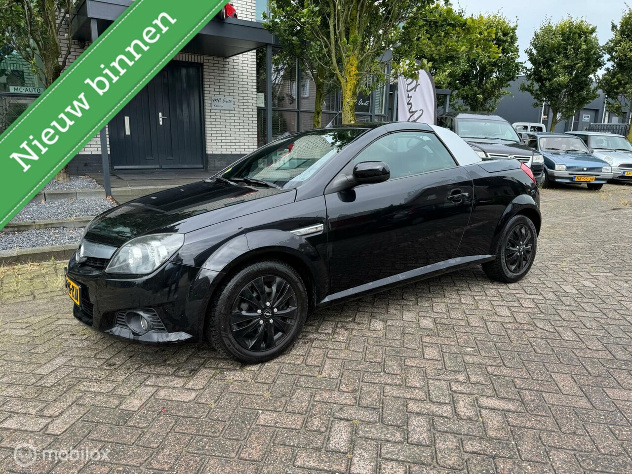 Opel Tigra TwinTop - 1.8-16V Airco - AutoWereld.nl