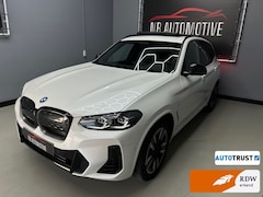 BMW iX3 - Executive 80 kWh Shadowline M-Pakket 2022