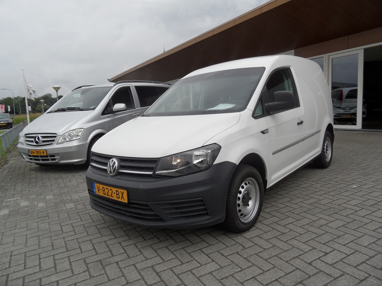 Volkswagen Caddy - 2.0 TDI L1H1 BMT 2.0 TDI L1H1 BMT 102 PK - AutoWereld.nl