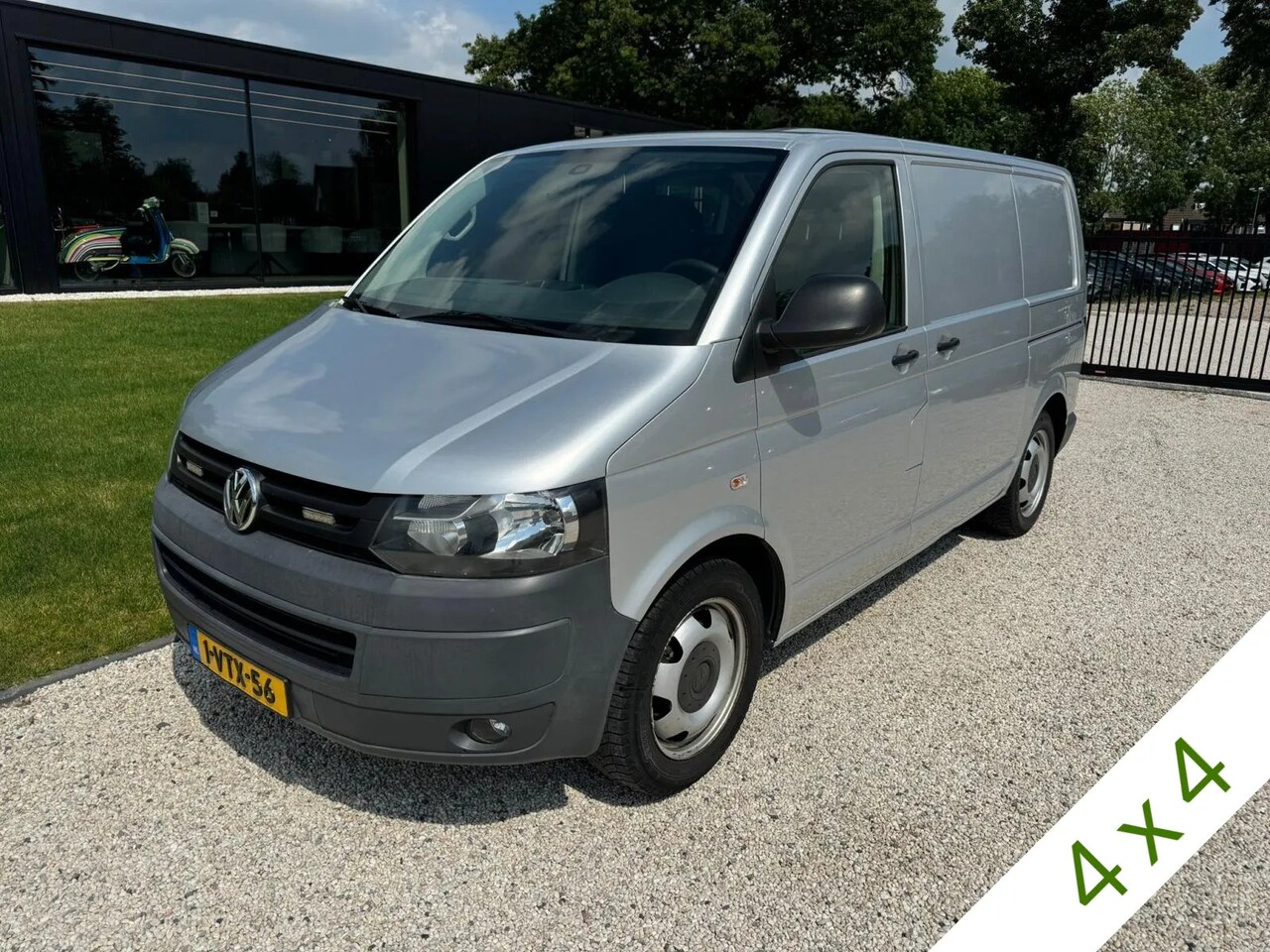 Volkswagen Transporter - 2.0 TDI L1H1 4Motion Trendline 2.0 TDI L1H1 4Motion Trendline - AutoWereld.nl