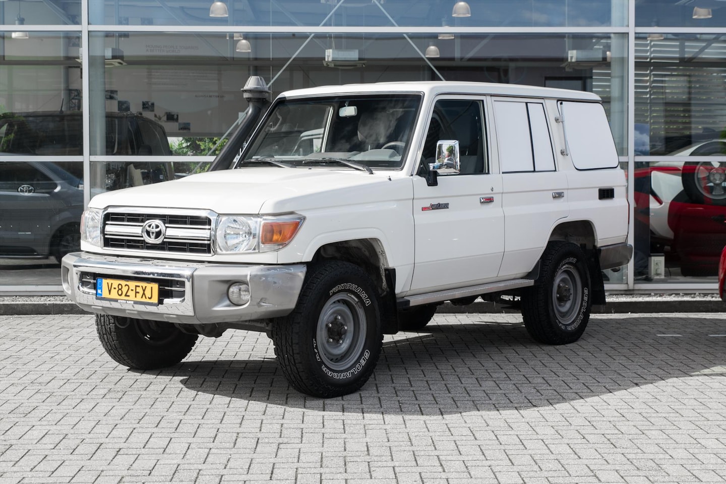 Toyota Land Cruiser - GRJ76 LX 4WD 4.2L - AutoWereld.nl