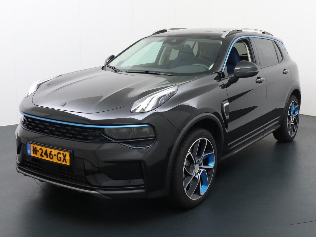 Lynk & Co 01 - 1.5 Plug in Hybrid - AutoWereld.nl