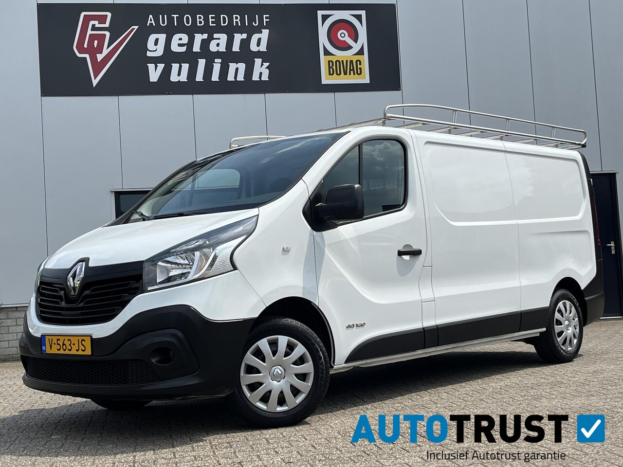 Renault Trafic - 1.6 dCi T29 L2H1 120 CRUISE TREKHAAK IMPERIAL NAV - AutoWereld.nl