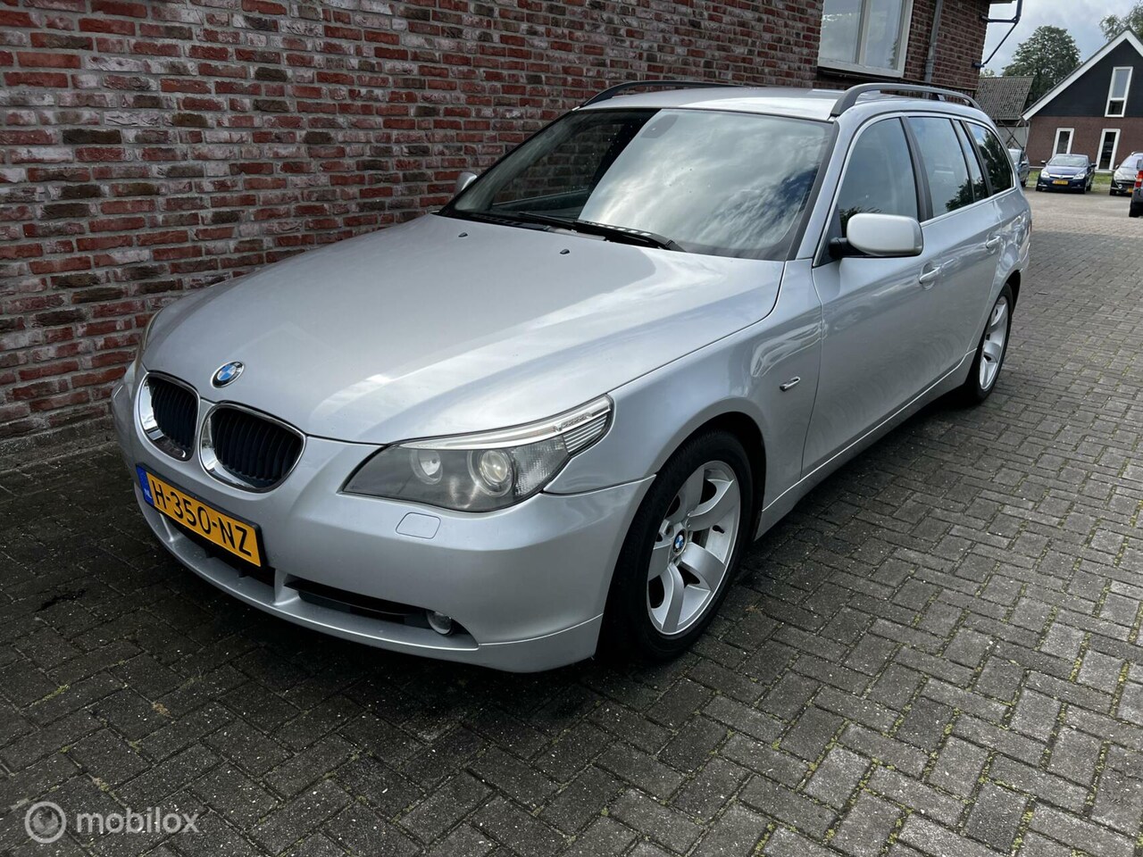 BMW 5-serie Touring - 525i Executive 525i Executive - AutoWereld.nl