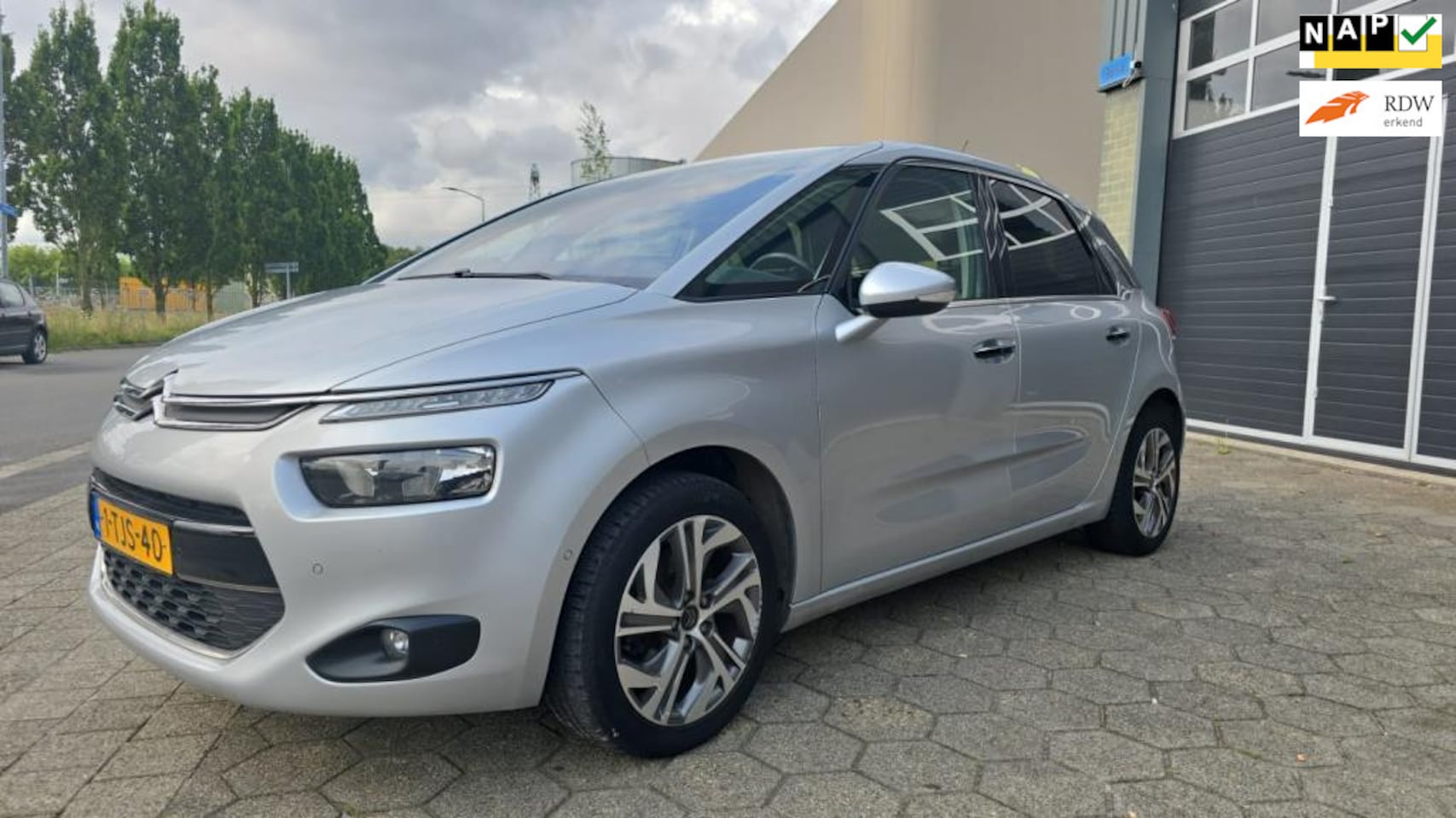 Citroën C4 Picasso - 1.6 THP Intensive / CAMERA / APK / NETTE AUTO / - AutoWereld.nl