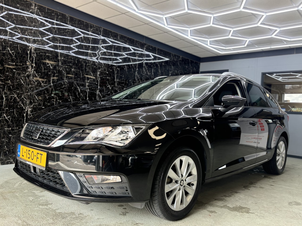 Seat Leon ST - 1.0 TSI Style Ultimate Edition 1.0 TSI Style Ultimate Edition - AutoWereld.nl