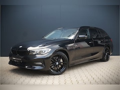 BMW 3-serie Touring - 330e Sport | Leer | Cockpit Prof. | Trekhaak | Adaptive Cruise Control | Sfeerverlichting