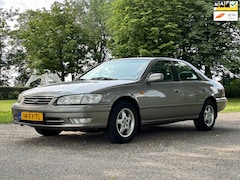 Toyota Camry - 2.2i GL |Airco|