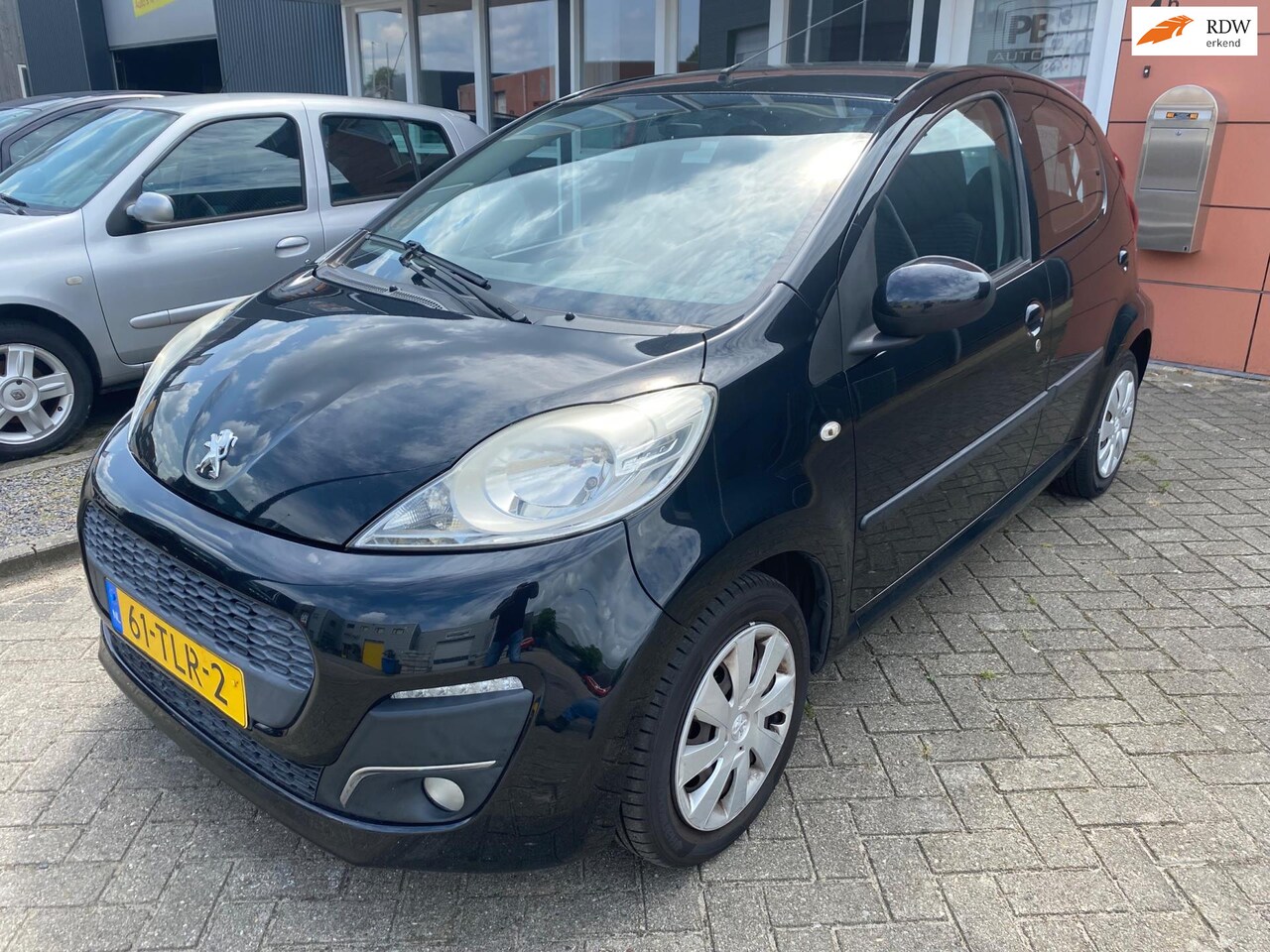 Peugeot 107 - 1.0 Active zeer nette auto - AutoWereld.nl