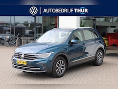 Volkswagen Tiguan - 1.4 TSI Life PHEV 245PK / 180kW, Achteruitrijcamera, stoel- en stuurwiel verwarming, disco