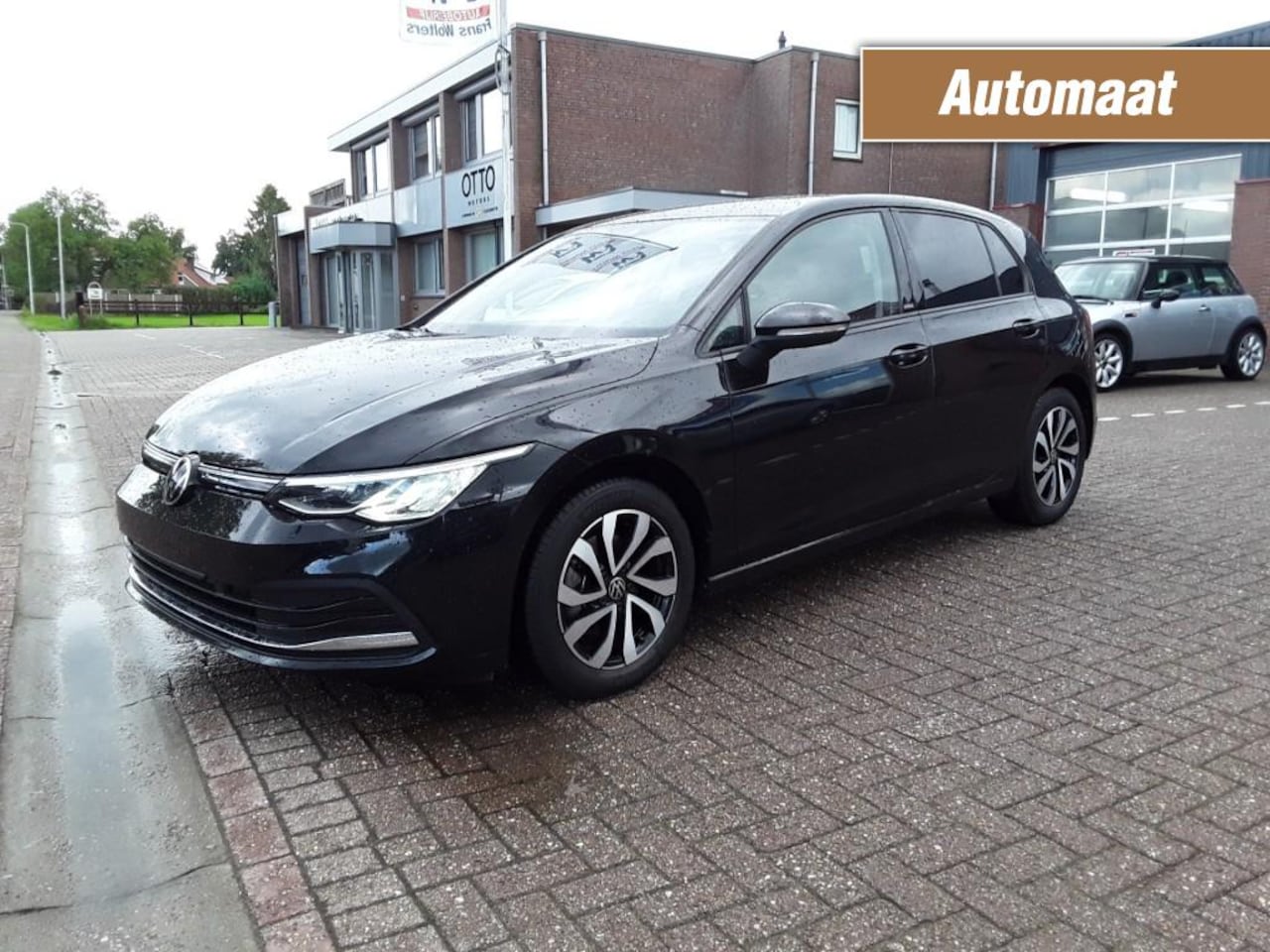 Volkswagen Golf - 1.5 eTSI DSG ACTIVE / NAVI / LED / ACC - AutoWereld.nl