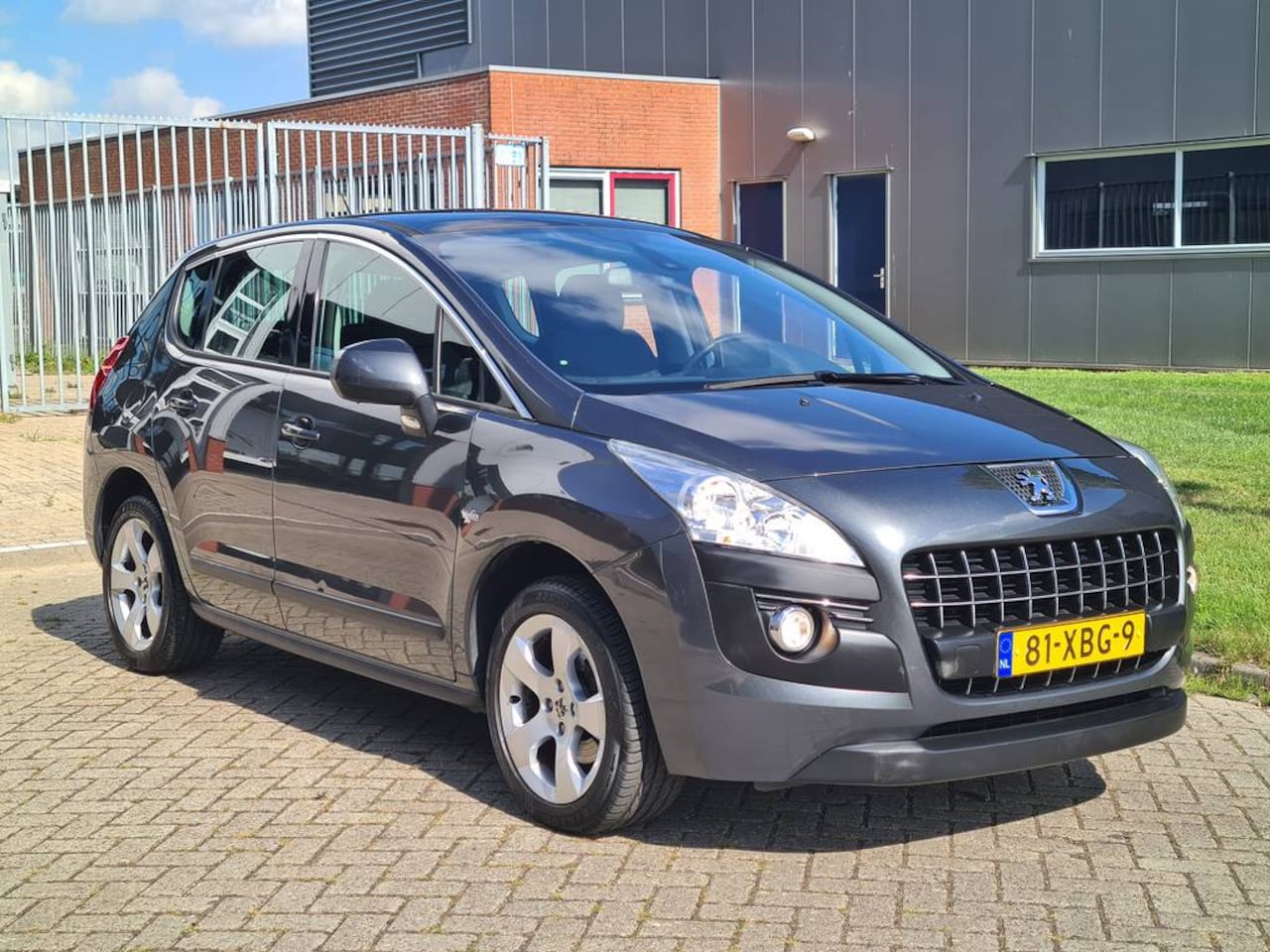 Peugeot 3008 - Active 1.6 THP. Pano/trekhaak/cruise - AutoWereld.nl