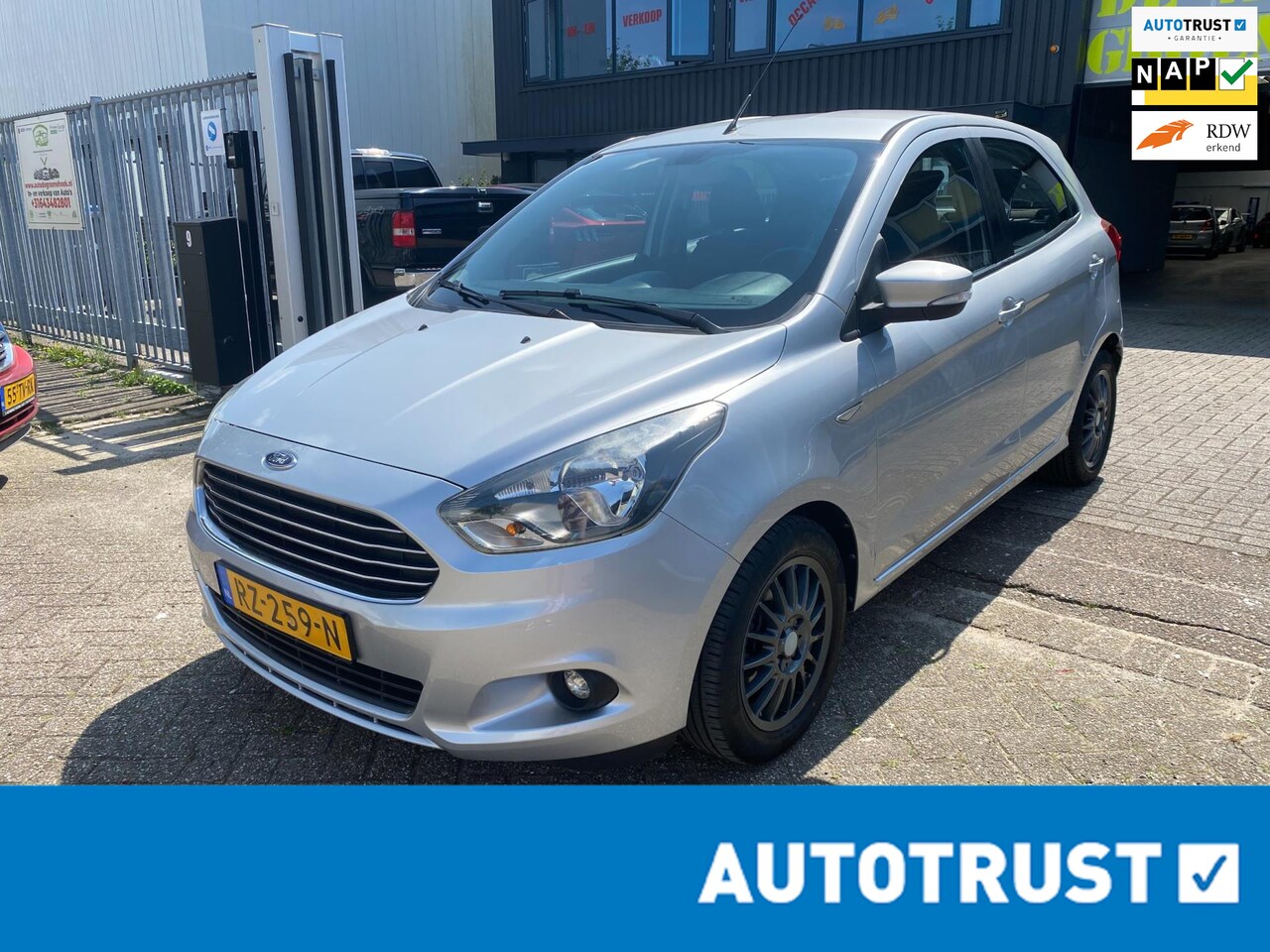 Ford Ka - 1.2 Trend Ultimate l met APK bij levering! - AutoWereld.nl