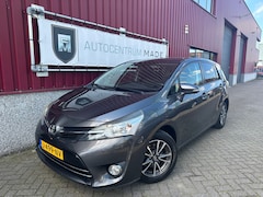 Toyota Verso - 1.6 VVT-i Comfort // Navi // Clima // Pano // trk.hk