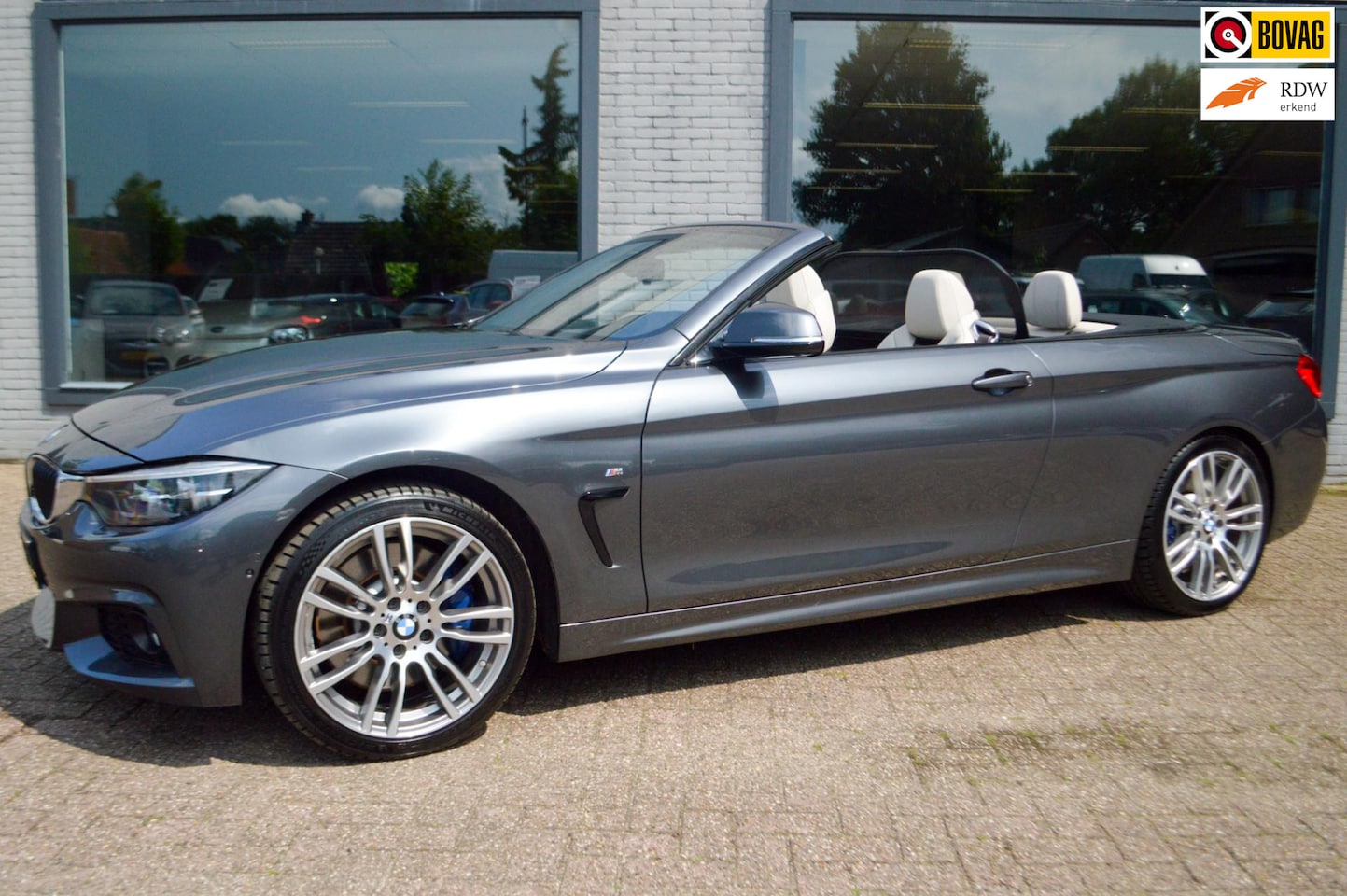 BMW 4-serie Cabrio - 440i High Executive 440i High Executive - AutoWereld.nl