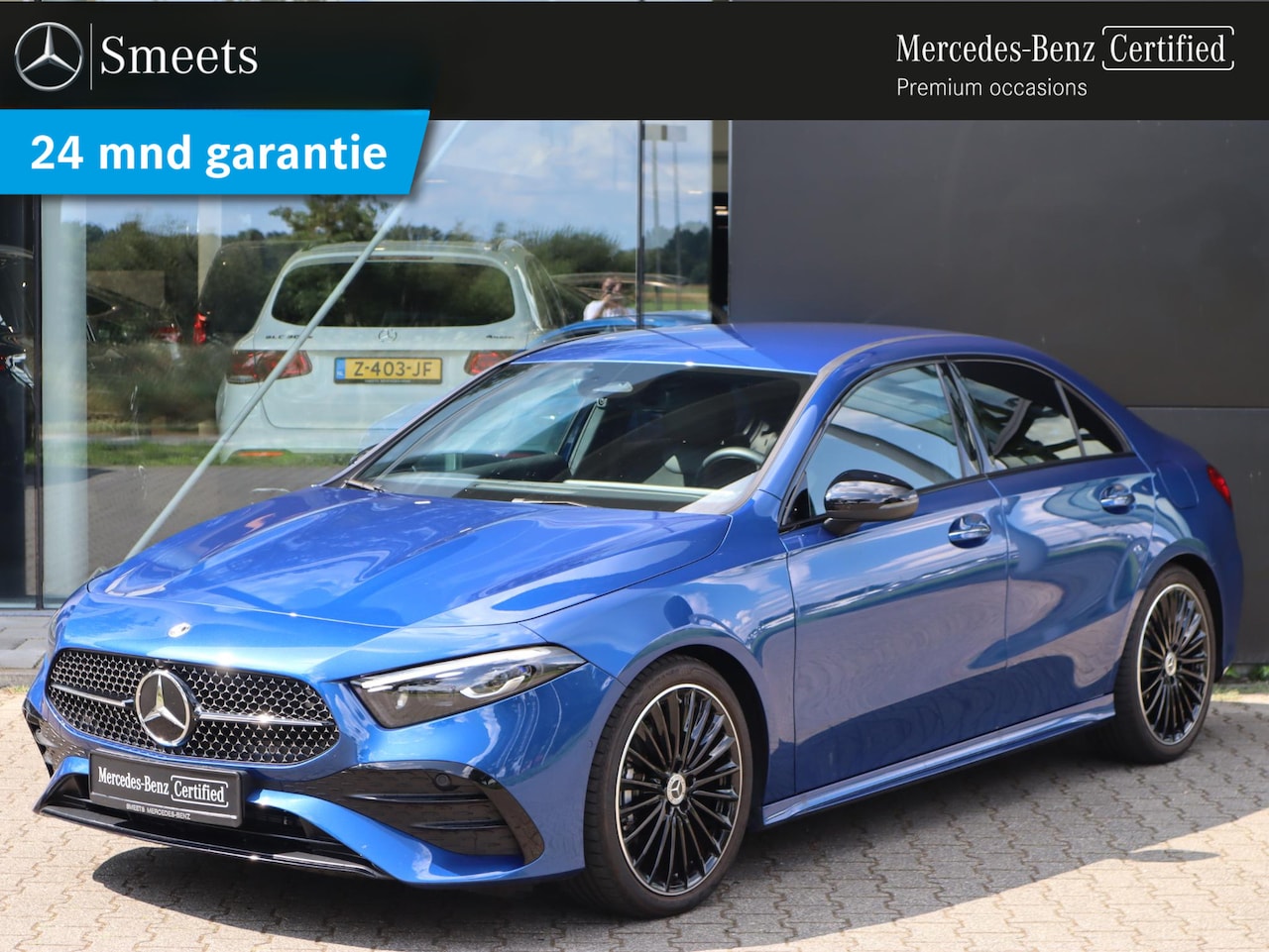 Mercedes-Benz A-klasse - 180 AMG Line | Navigatie | Keyless | Multispaak | LED | Camera | Automaat - AutoWereld.nl