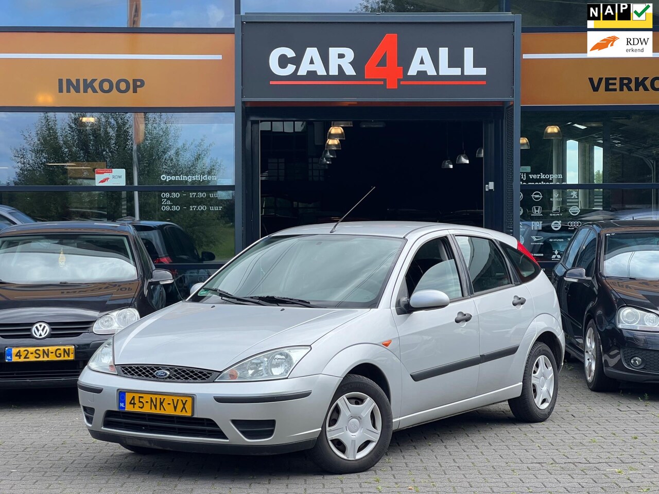 Ford Focus - 1.6-16V Ambiente AIRCO/5D/NAP/APK 08-11-24/NETJES! - AutoWereld.nl