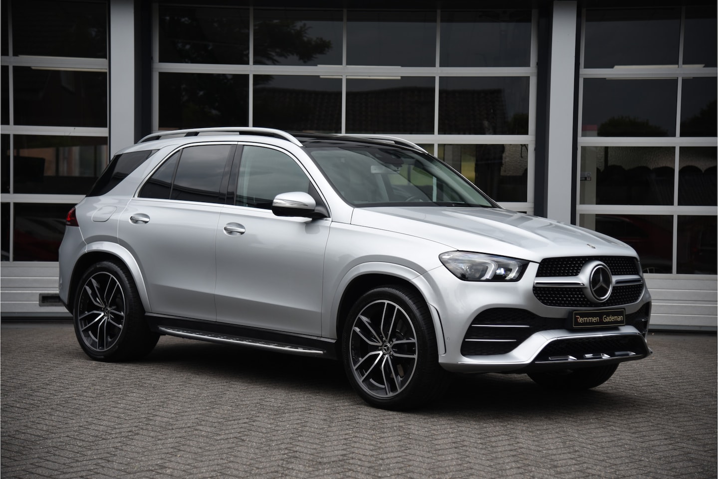 Mercedes-Benz GLE-Klasse - 300 d 4MATIC Premium Plus 300 d 4MATIC Premium Plus - AutoWereld.nl