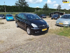 Citroën Xsara Picasso - 1.6i-16V Image Zeer lux, s NL Auto KM 83000 NAP