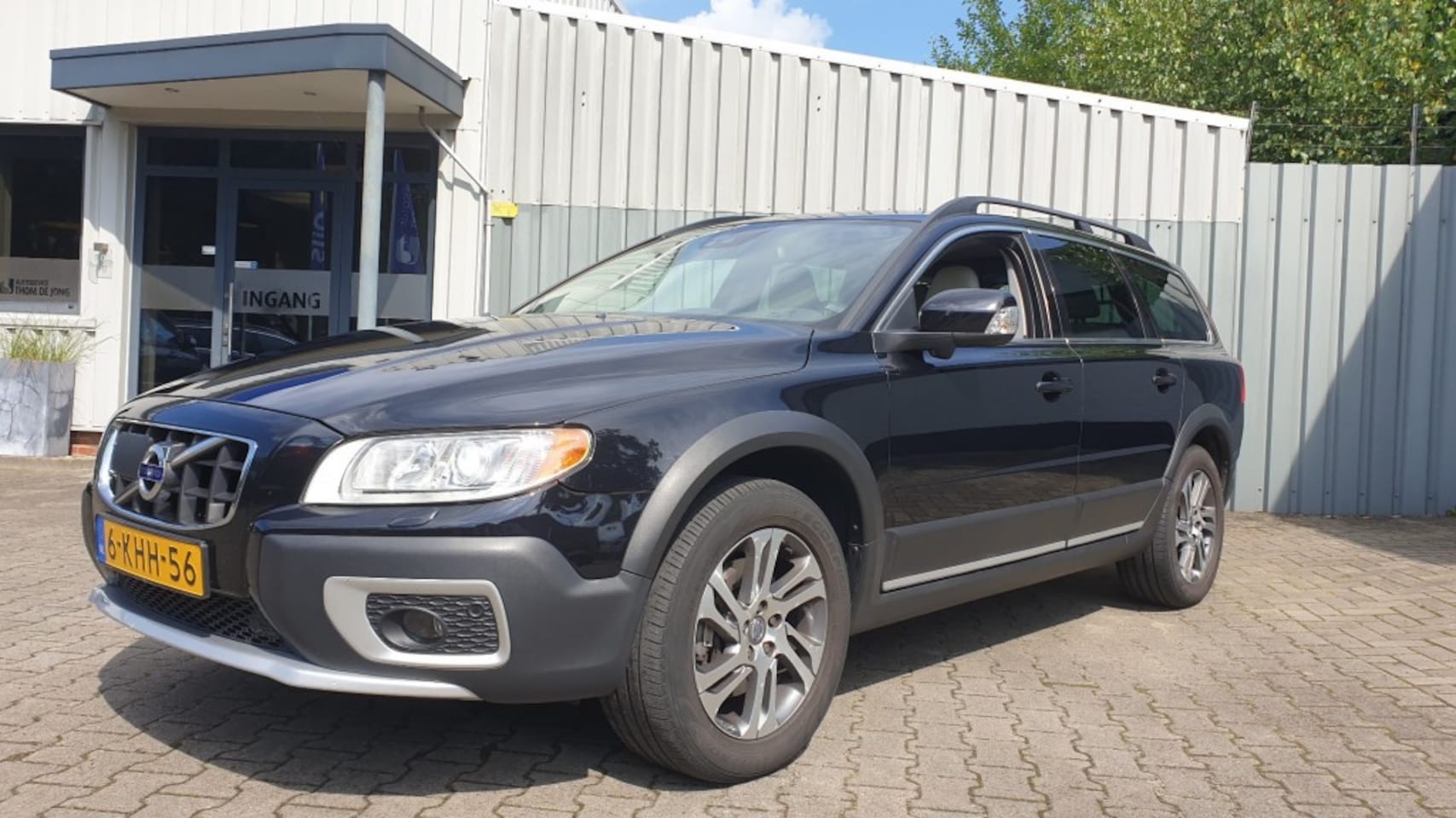 Volvo XC70 - 2.0 D4 5 cliinder FWD NORDIC - AutoWereld.nl