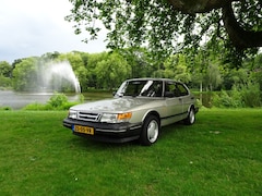 Saab 900 - I2.1-16