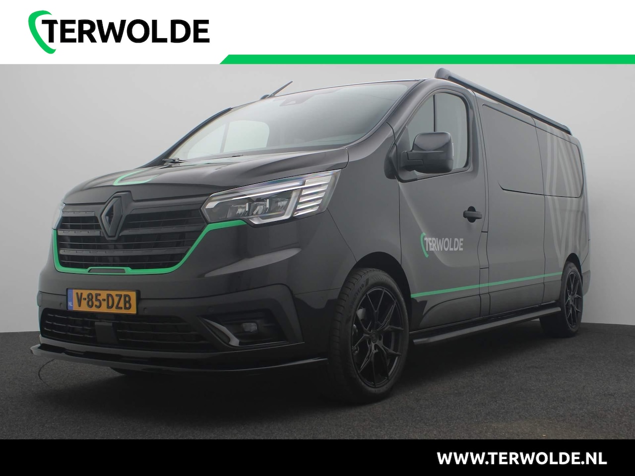 Renault Trafic - 2.0 170 T30 L2H1 DC Luxe | 19'' Velgen | Voor- / Achterspoiler | Glaspaneel-look | - AutoWereld.nl