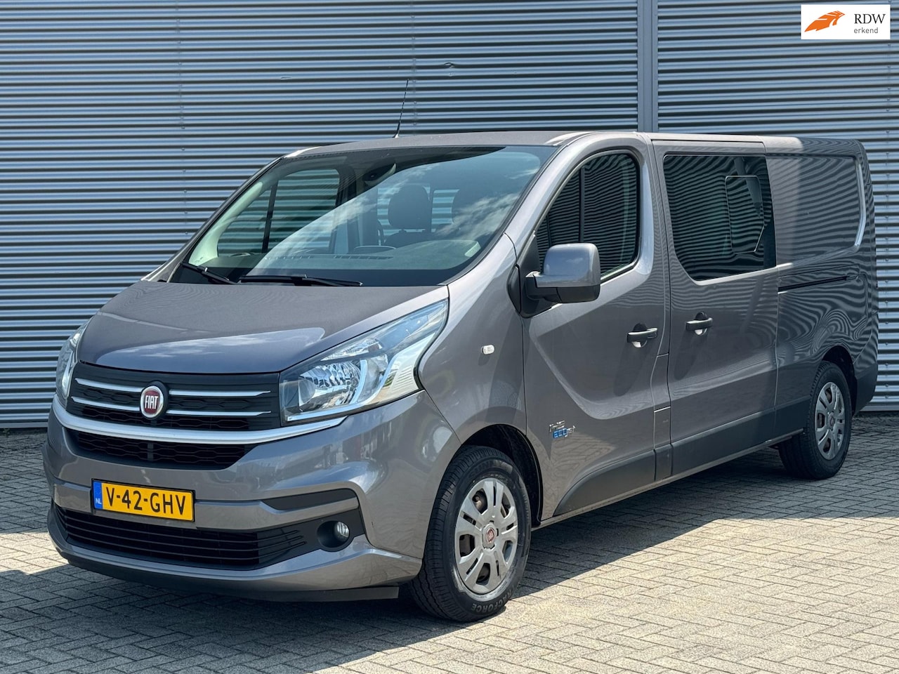 Fiat Talento - 1.6 L2H1 145 Dubbelcab/ 2x schuif/ Navi/ Cruise/ Airco/ PDC/ Camera/ - AutoWereld.nl