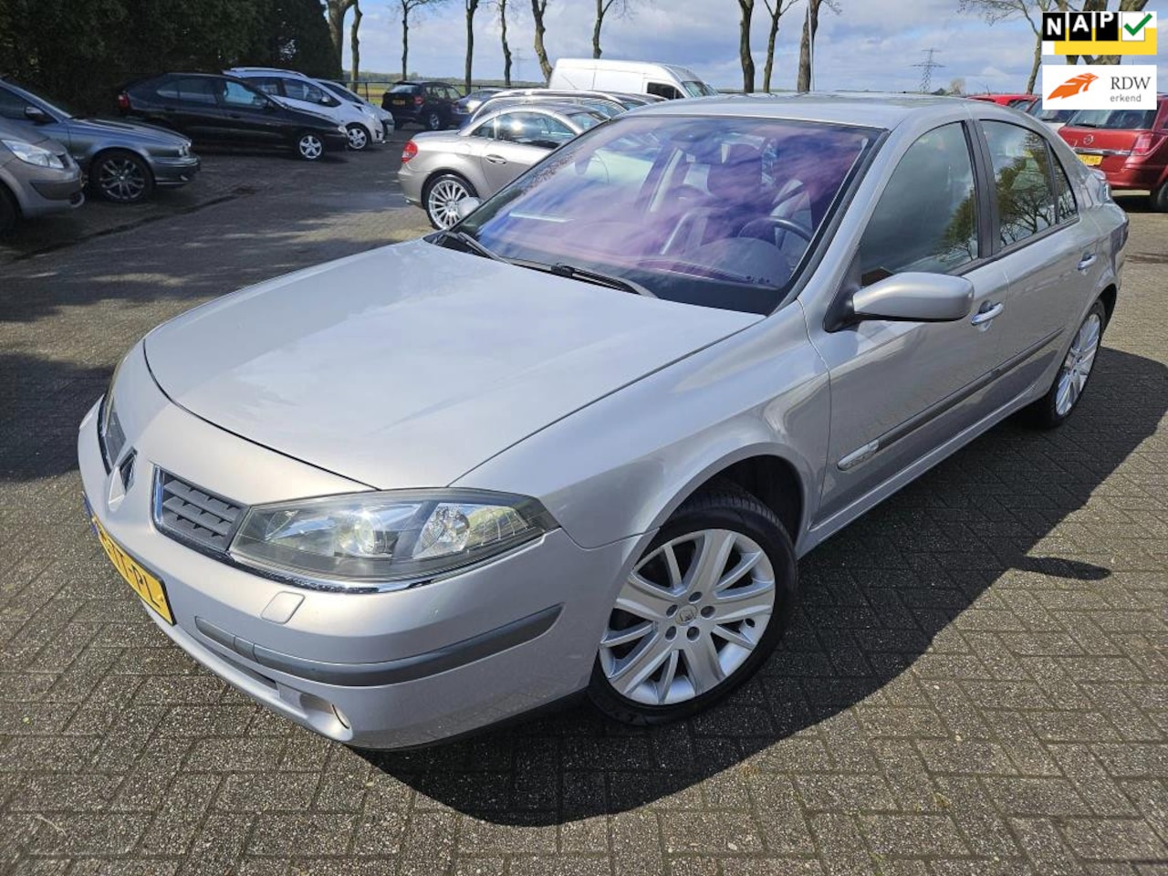 Renault Laguna - 2.0-16V Tech Line. 2007. Climate/Cruise/Navigatie/Trekhaak/Xenon. - AutoWereld.nl