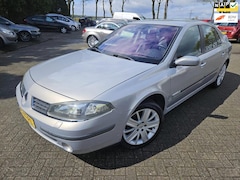 Renault Laguna - 2.0-16V Tech Line. 2007. Climate/Cruise/Navigatie/Trekhaak/Xenon