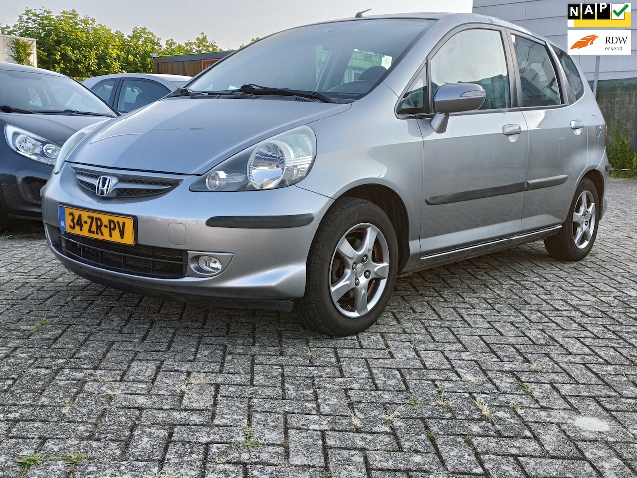 Honda Jazz - 1.4 LS AUTOMAT/DELAR ONDERH/NAP - AutoWereld.nl