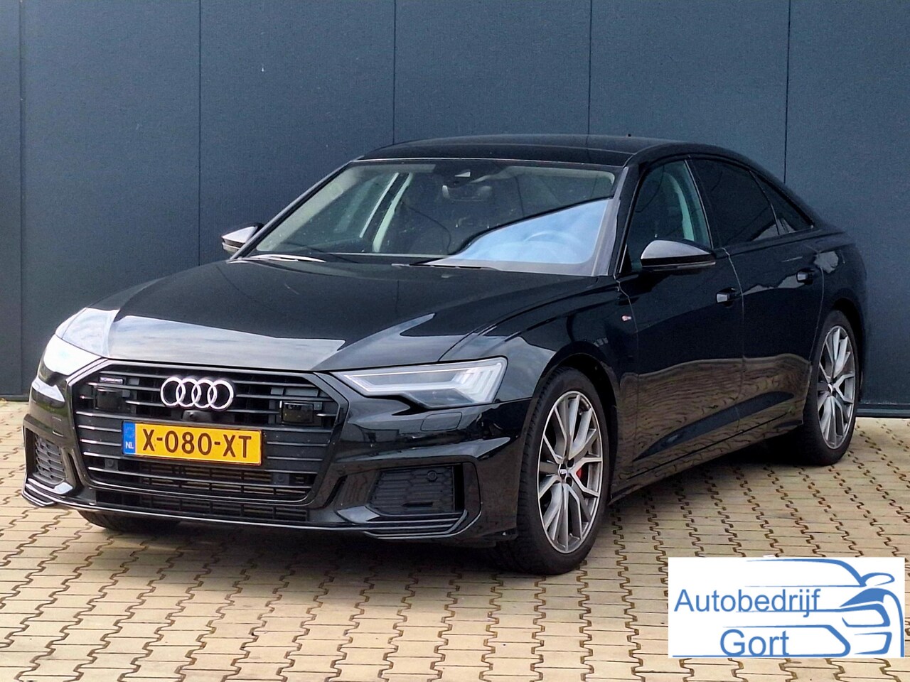 Audi A6 Limousine - 55 TFSI e quattro Competition 394PK - PANORAMADAK ⭐️ - AutoWereld.nl