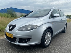 Seat Altea XL - 1.6 Stylance Clima/pdc/Cruise