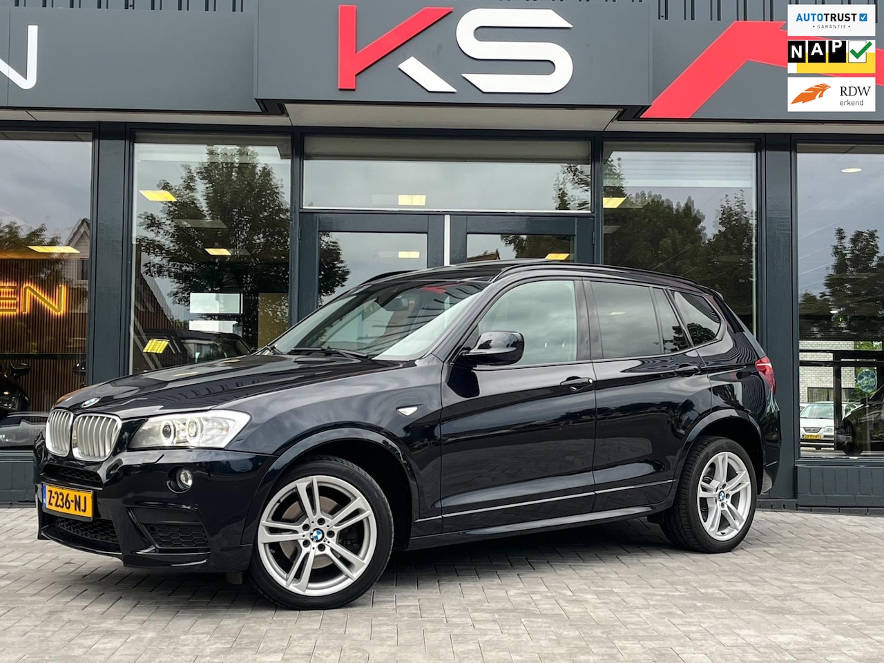 BMW X3 - XDrive35i High Executive M pakket Pano HUD Camera 306pk - AutoWereld.nl