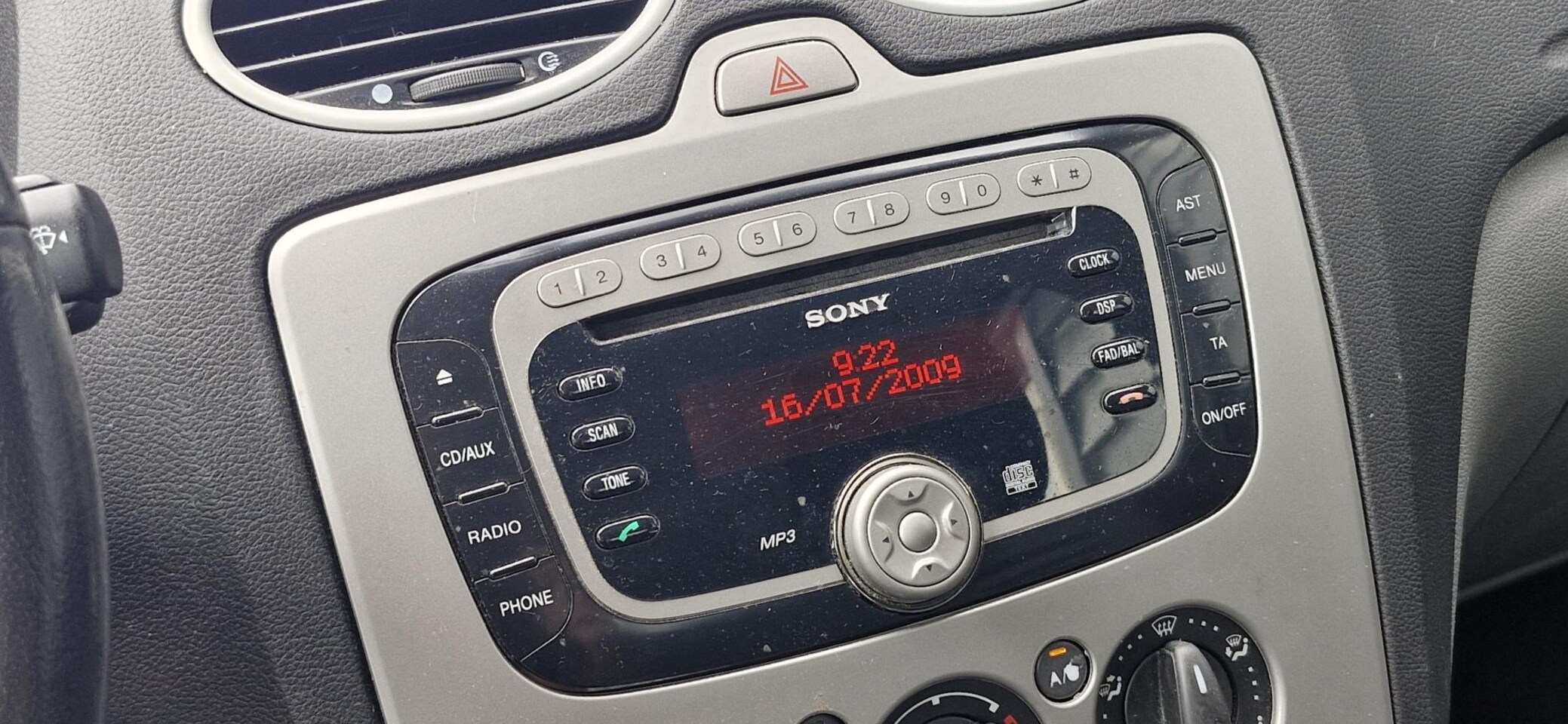 Ford Focus - 1.6 Trend Sport (Nieuwe koppeling / APK 21-8-2025 / Airco)
