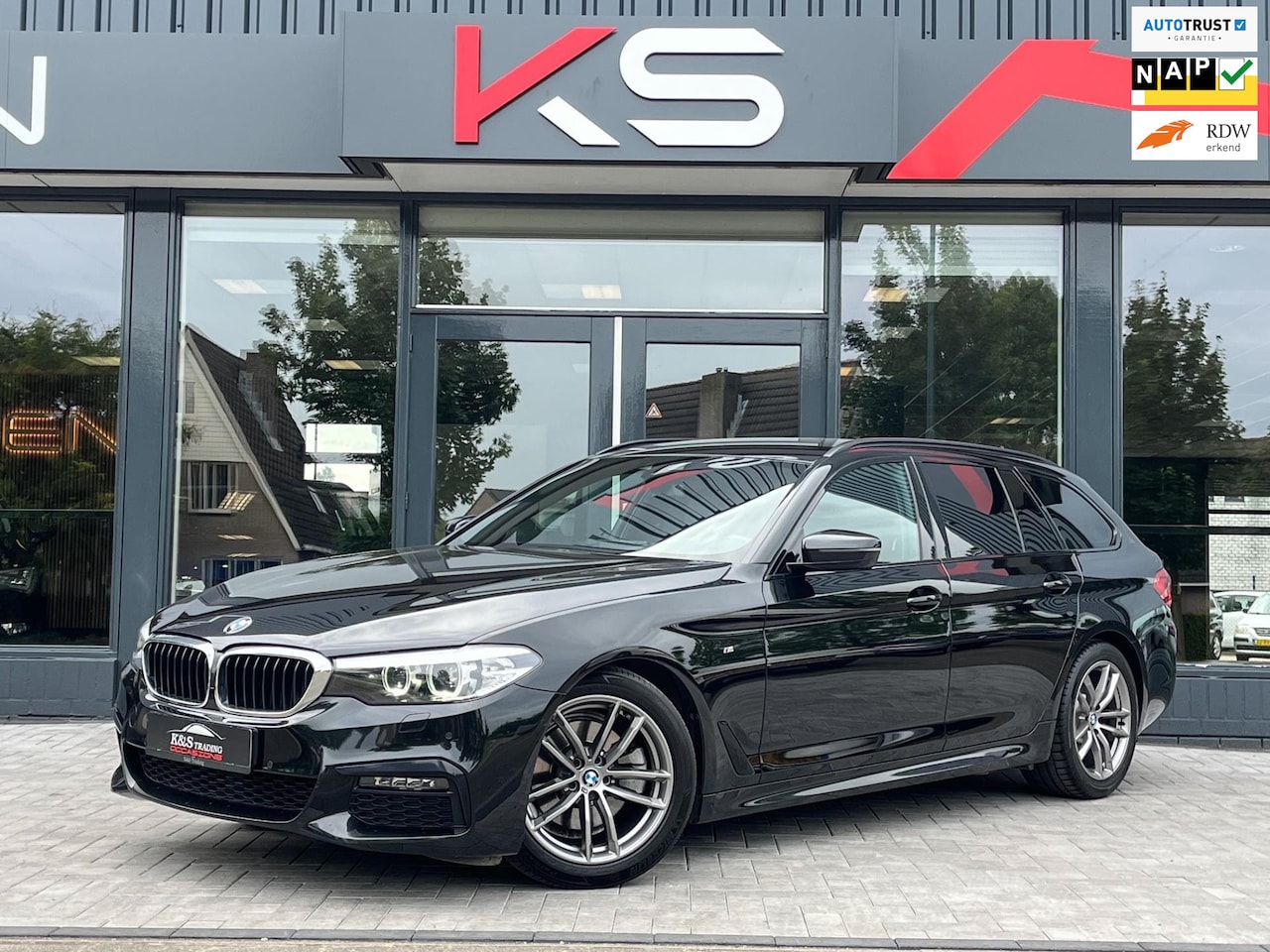 BMW 5-serie Touring - 520i High Executive M pakket Leder Navi Xenon - AutoWereld.nl