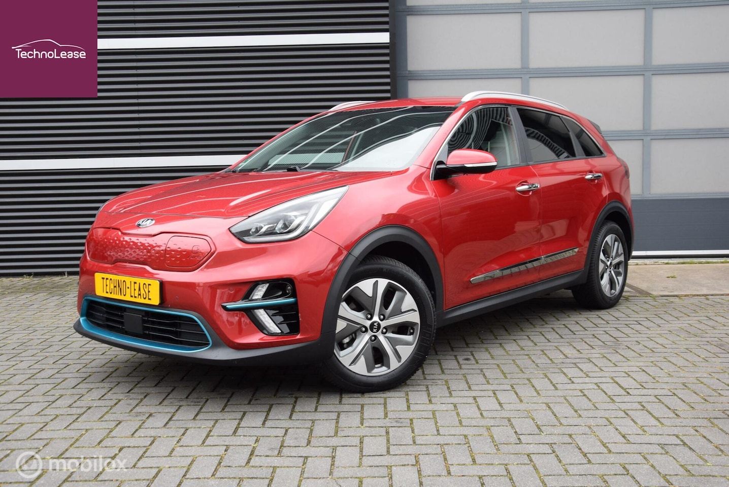 Kia e-Niro - ExecutiveLine 64kWh lederen DAB+ Camera Stoelverwarming - AutoWereld.nl