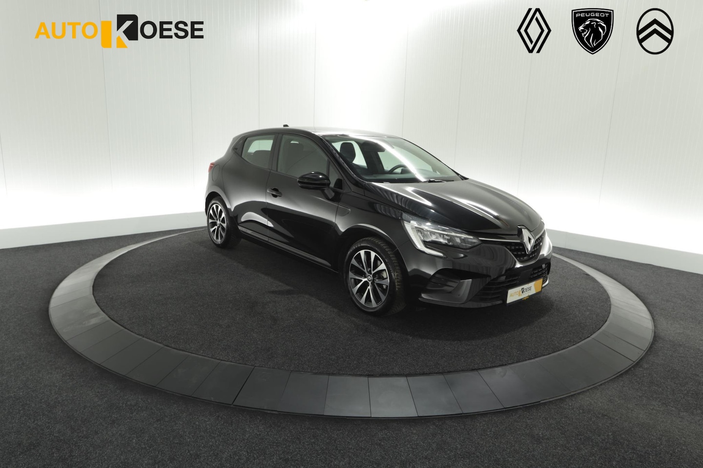 Renault Clio - 1.6 E-Tech Hybrid 145 Evolution | Navigatie | Parkeersensoren | Apple Carplay | Stoelverwa - AutoWereld.nl