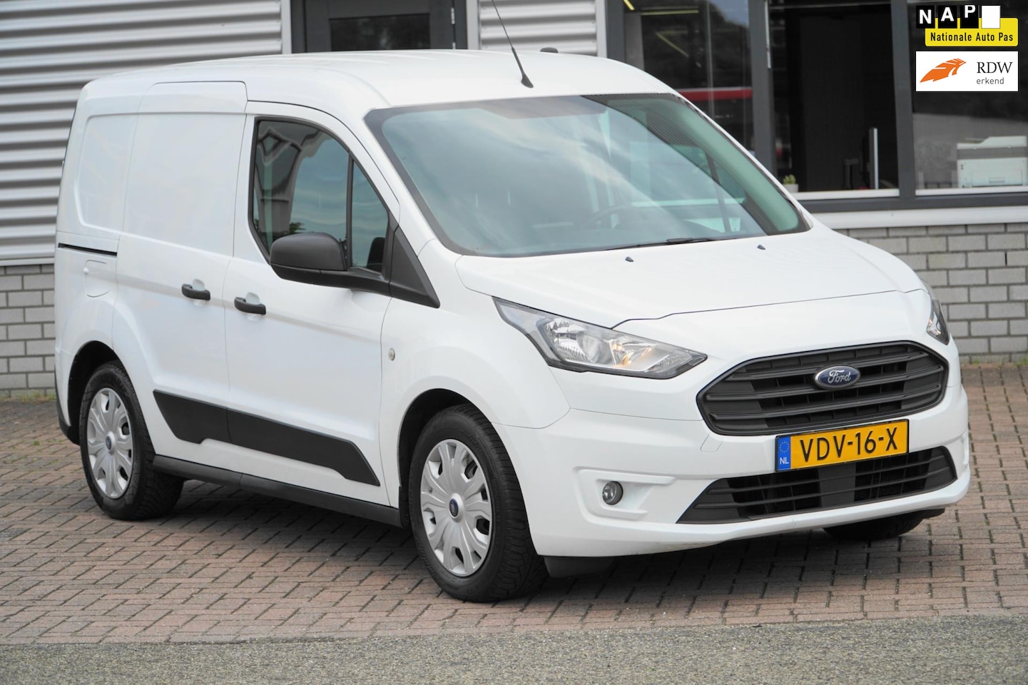 Ford Transit Connect - 1.5 EcoBlue L1 Trend 1STE EIGENAAR - AutoWereld.nl