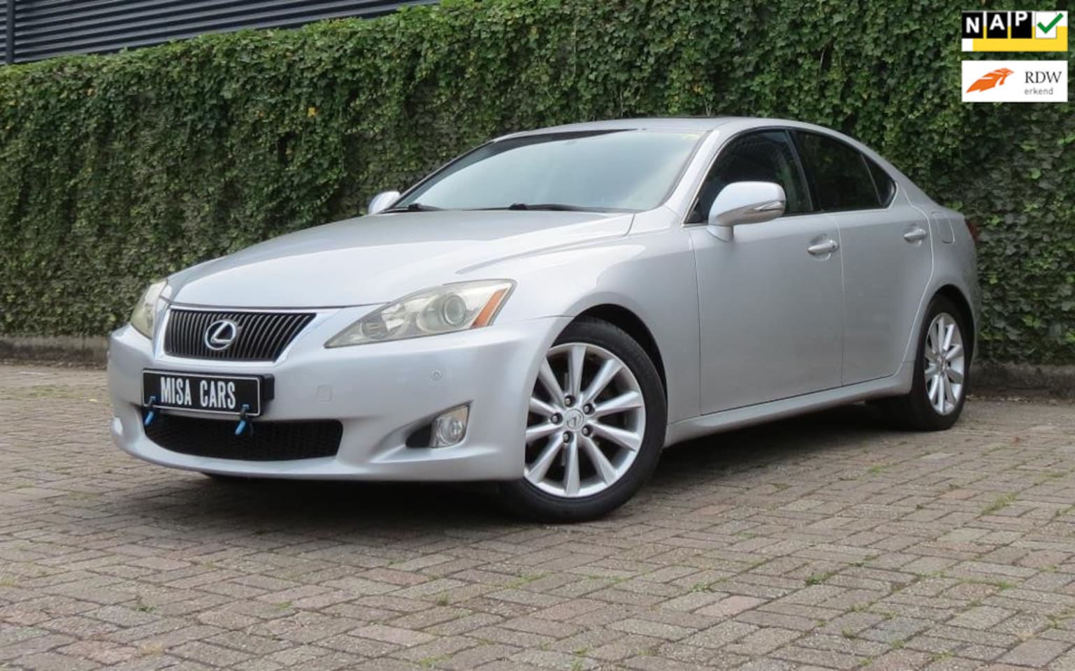 Lexus IS - 250 Automaat Achteruitrij Camera NW APK Navi Open dak - AutoWereld.nl